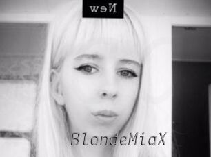 BlondeMiaX