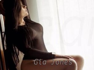 Gia_Jones