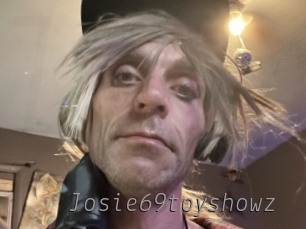 Josie69toyshowz