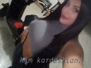 Kim_kardashian7