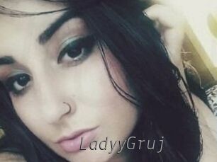 LadyyGruj