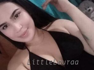 LittleLauraa