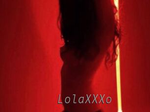 LolaXXXo