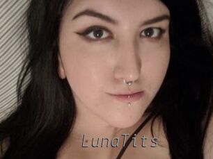 LunaTits