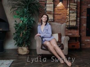 Lydia_Sweety