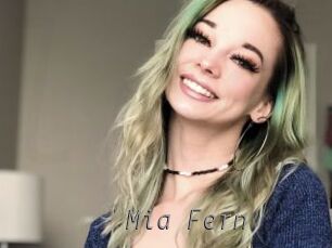 Mia_Fern