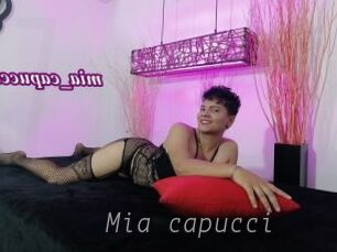 Mia_capucci