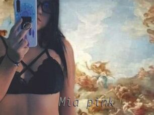 Mia_pink
