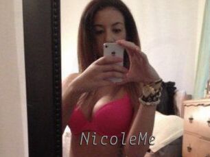 NicoleMe