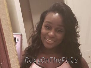 RoxyOnThePole