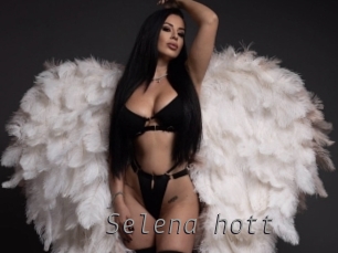 Selena_hott