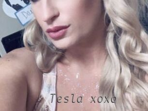 Tesla_xoxo